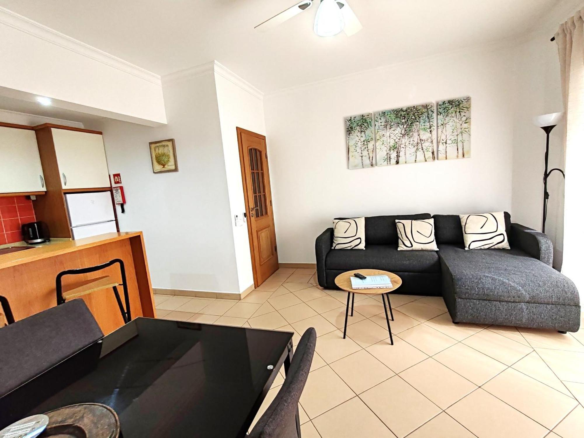 1D Praia Mar - Casas & Papeis Armação de Pêra Extérieur photo