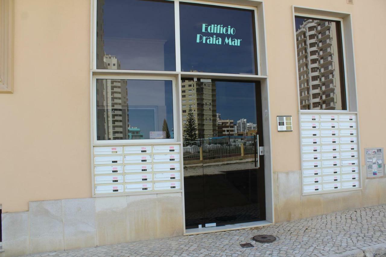 1D Praia Mar - Casas & Papeis Armação de Pêra Extérieur photo